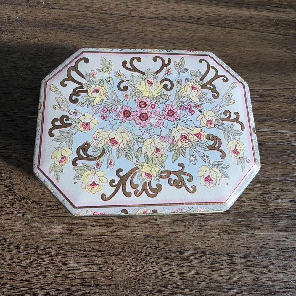 Meister Octagonal Tin Box w/Floral Design 1960's Vtg w/Vtg Platic Drink Coasters